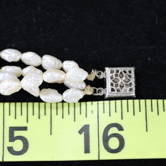 White Freshwater Pearls (4mm) - Picture 5 of 5